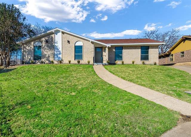 Property at 5945 Fox Hill Ln, Dallas, TX 75232, 3 beds, 2 baths