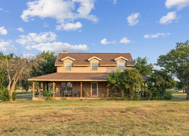 Property at 202 Blue Mound Rd E, Haslet, TX 76052, 3 beds, 2 baths