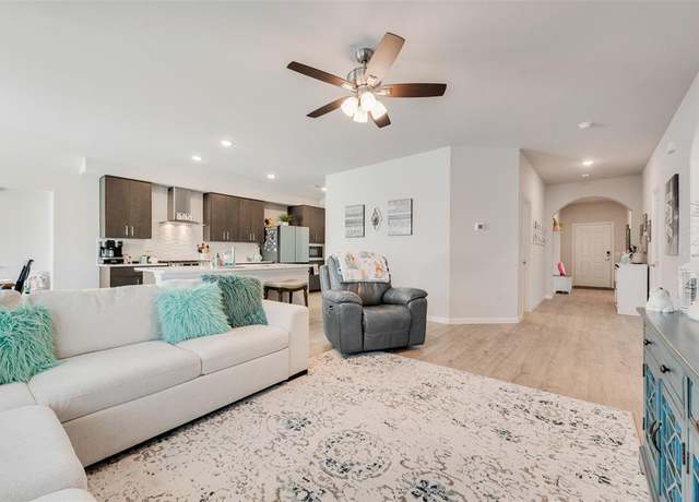 Property at 3615 Big Nemaha Dr, Heartland, TX 75114, 3 beds, 2 baths