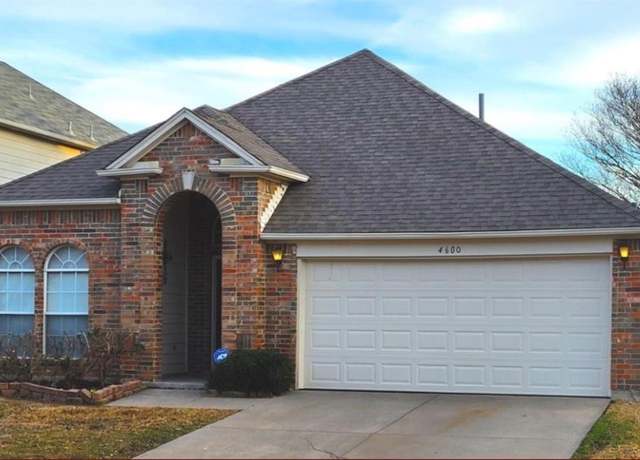 Property at 4600 Parkview Ln, Fort Worth, TX 76137, 4 beds, 2 baths