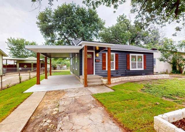 Property at 2217 36th St, Fort Worth, TX 76106, 3 beds, 2 baths