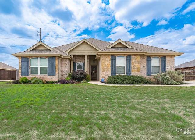 Property at 5033 Velta Ln, Abilene, TX 79606, 4 beds, 2 baths