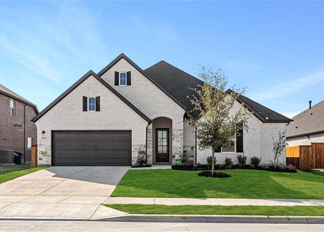 Property at 827 Cedar St, Lavon, TX 75166, 4 beds, 3 baths