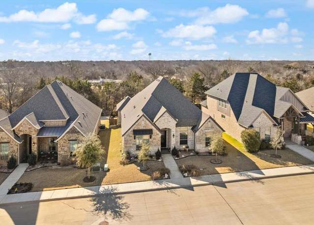 Property at 1637 Ethan Cir, Midlothian, TX 76065, 4 beds, 2.5 baths