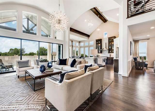 Property at 4521 Sky Harbor Dr, Rockwall, TX 75087, 6 beds, 5 baths