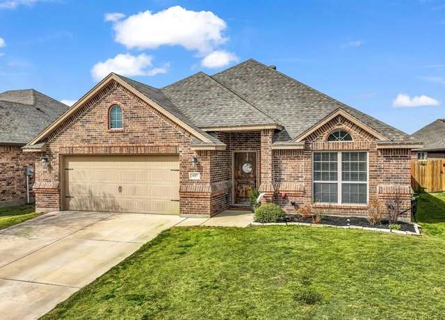 Property at 617 Zachary Dr, Weatherford, TX 76087, 4 beds, 2 baths