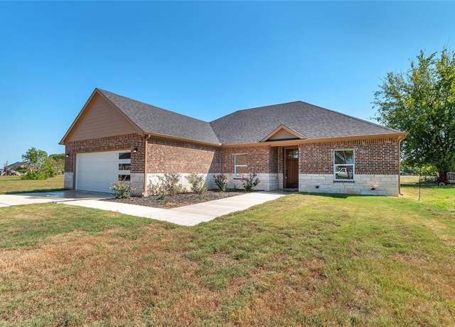 Property at 112 Lbj Ranch Rd, Trinidad, TX 75163, 3 beds, 2 baths
