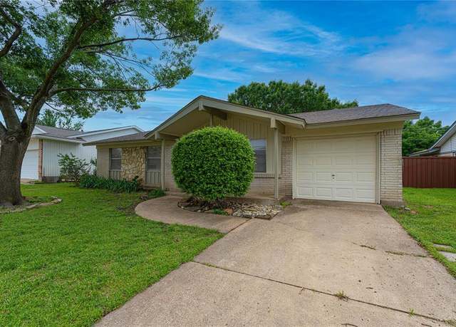 Property at 1705 Glenville Dr, Garland, TX 75042, 3 beds, 2 baths