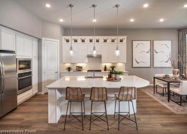 Property at 717 Running Iron Trl, Mansfield, TX 76063, 4 beds, 3 baths