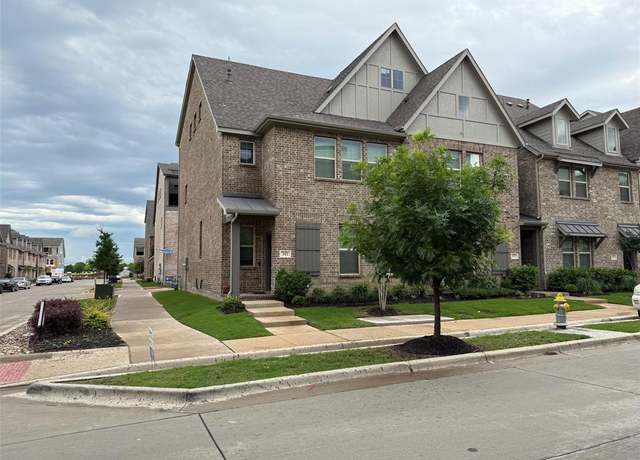 Property at 341 Blackthorne Dr, Plano, TX 75074, 4 beds, 3.5 baths