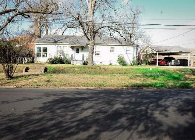 Property at 112 Crosby St, Mansfield, LA 71052, 3 beds, 1.5 baths