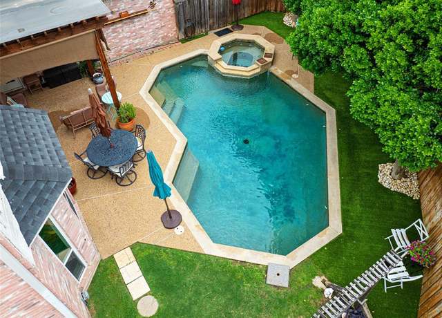 Property at 6704 Patrick Ln, Plano, TX 75024, 5 beds, 3.5 baths