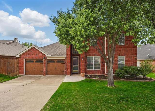 Property at 1107 Postwood Dr, Corinth, TX 76210, 5 beds, 3.5 baths