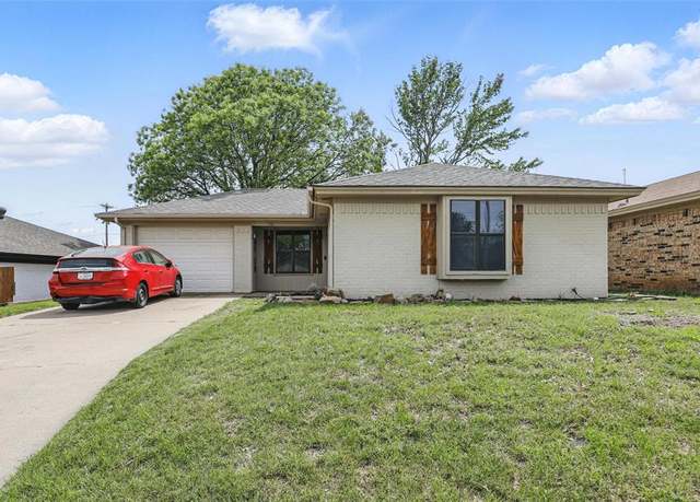 Property at 116 Black Forest Dr, Weatherford, TX 76086, 2 beds, 1 bath