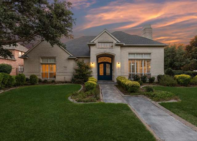 Property at 1201 Lorraine Ct, Southlake, TX 76092, 3 beds, 2.5 baths