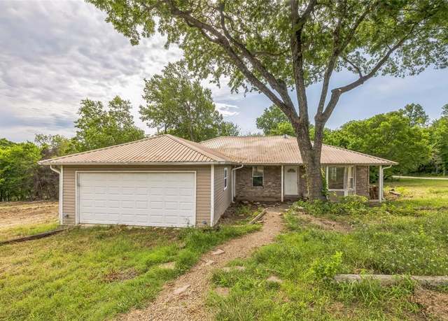 Property at 37 Busby Ln, Bells, TX 75414, 3 beds, 3 baths