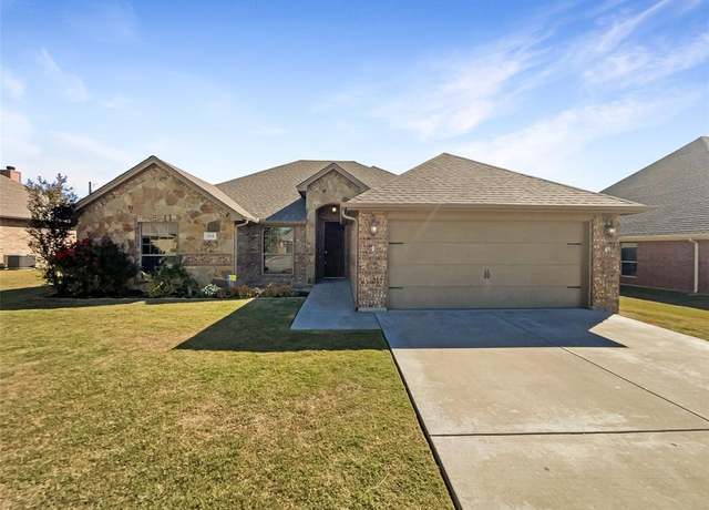Property at 104 Cold Track Dr, Willow Park, TX 76008, 4 beds, 2 baths