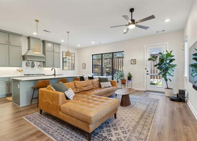 Property at 2291 Rook Dr, Dallas, TX 75211, 3 beds, 2.5 baths