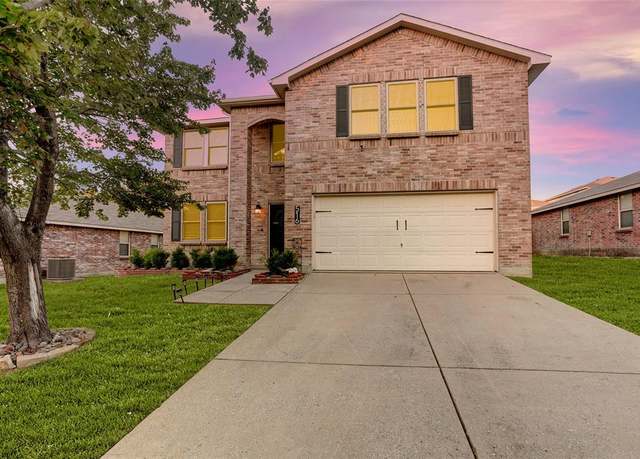 Property at 516 Rocky Springs Dr, Mckinney, TX 75071, 5 beds, 3 baths