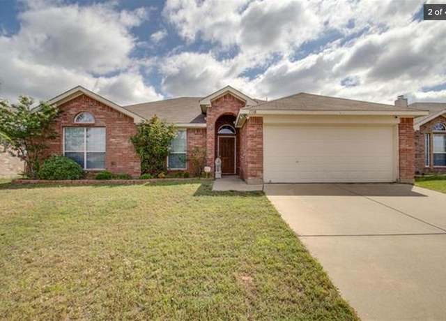Property at 1718 La Caya Dr, Mansfield, TX 76063, 3 beds, 2 baths