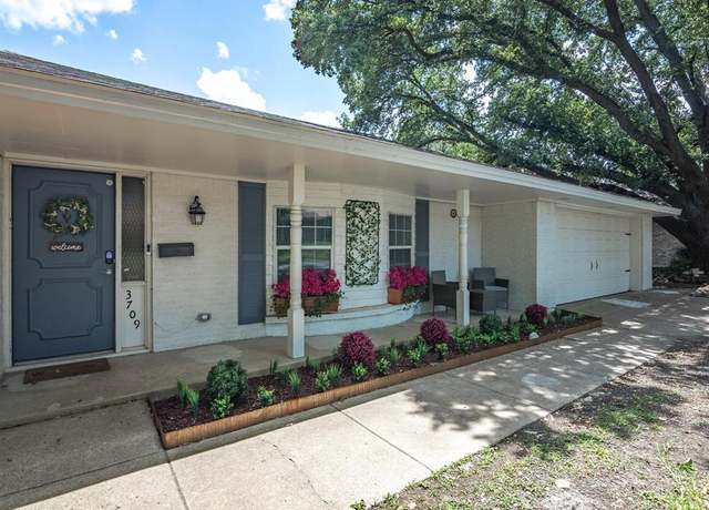Property at 3709 Ashford Ave, Fort Worth, TX 76133, 4 beds, 2.5 baths