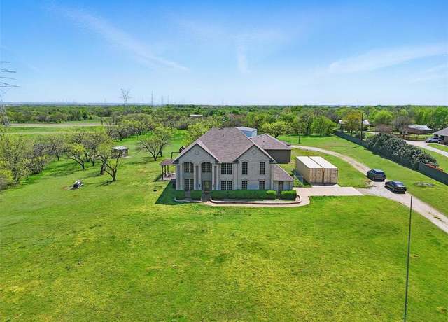 Property at 6901 County Road 526, Mansfield, TX 76063, 5 beds, 3.5 baths