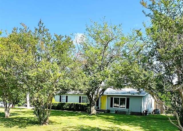 Property at 9083 County Road 864, Princeton, TX 75407, 3 beds, 2 baths