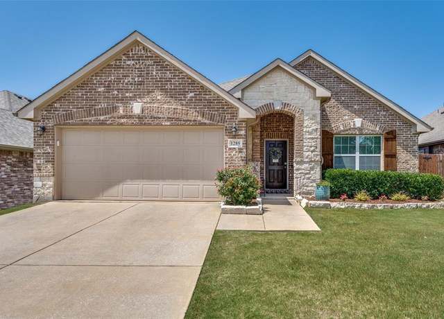 Property at 1289 Lasso Dr, Little Elm, TX 75068, 3 beds, 2 baths