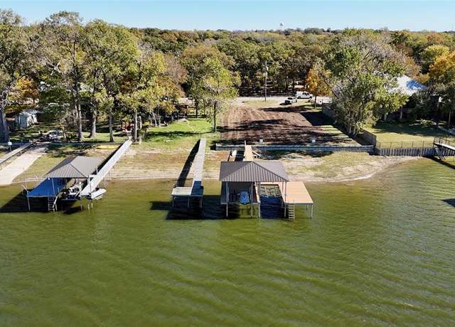 Property at 1407 E Lake Dr, Weatherford, TX 76087