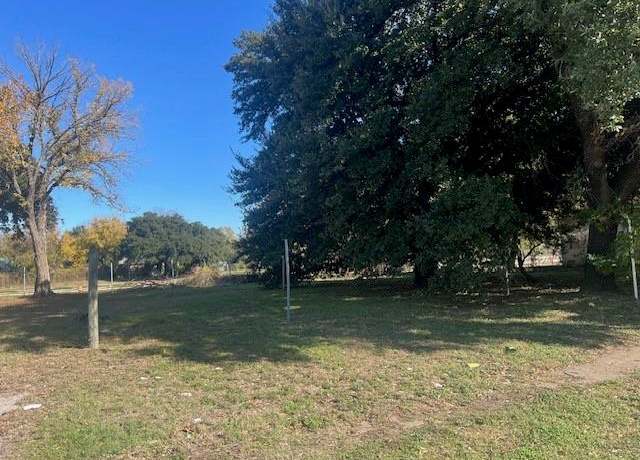 Property at 3504 S Harwood St, Dallas, TX 75215