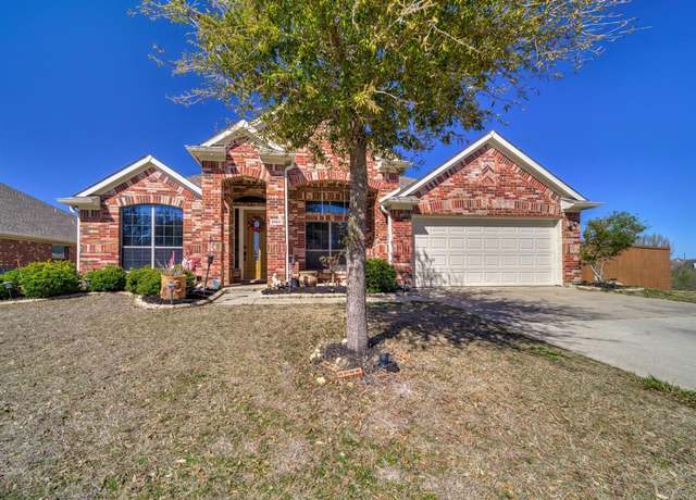Property at 3965 Hunter Peak Rd, Fort Worth, TX 76262, 4 beds, 2.5 baths