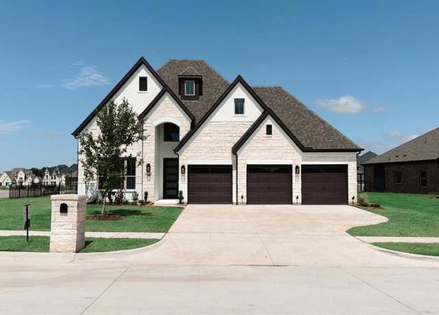 Property at 105 Deep Water Ct, Heath, TX 75032, 3 beds, 2 baths