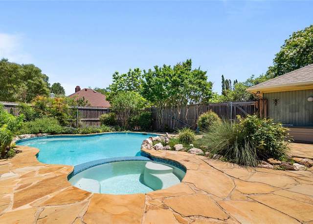 Property at 4001 Sonora Dr, Plano, TX 75074, 3 beds, 2 baths