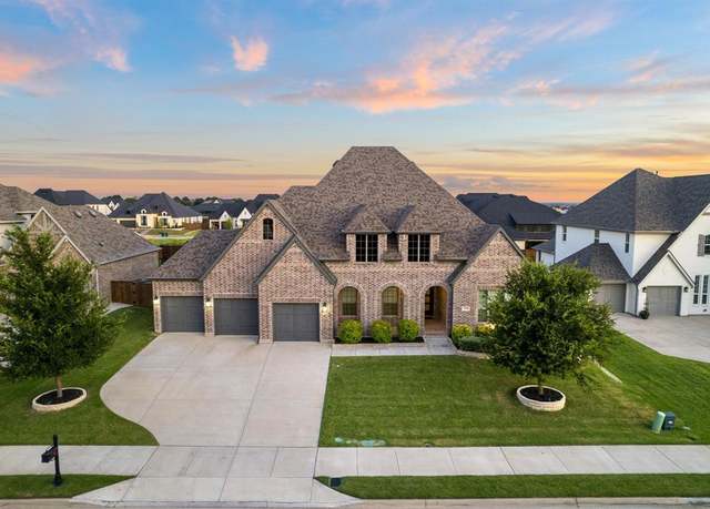 Property at 3105 Twin Eagles Dr, Celina, TX 75009, 4 beds, 4 baths