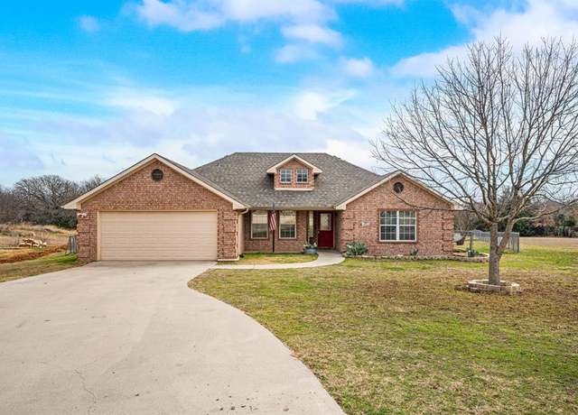Property at 207 Deer Creek Dr, Alvord, TX 76225, 4 beds, 2 baths