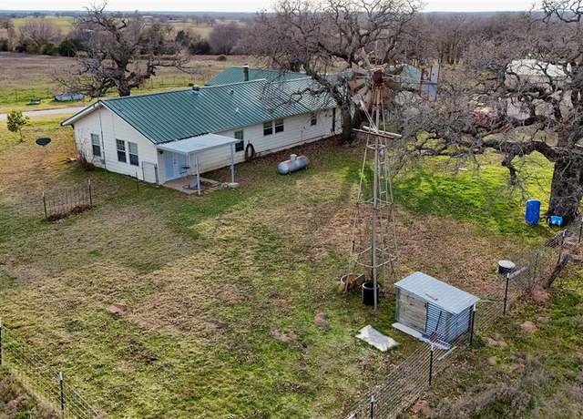 Property at 540 Perkins Rd, Bowie, TX 76230