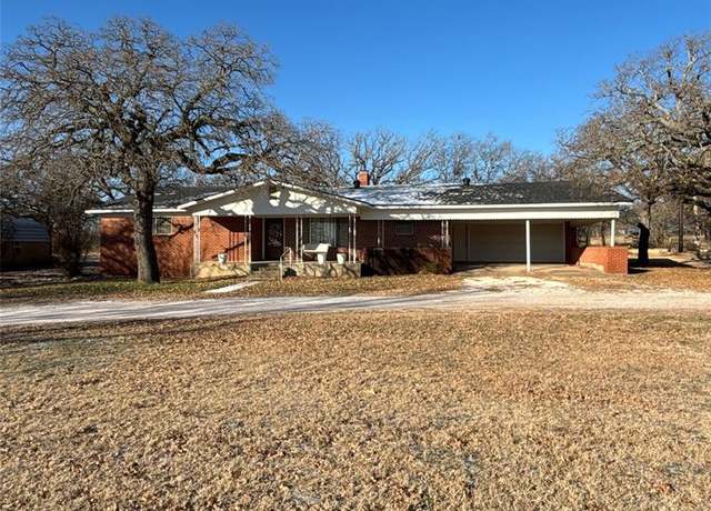 Property at 2008 El Paso Ave, Cisco, TX 76437, 3 beds, 2 baths