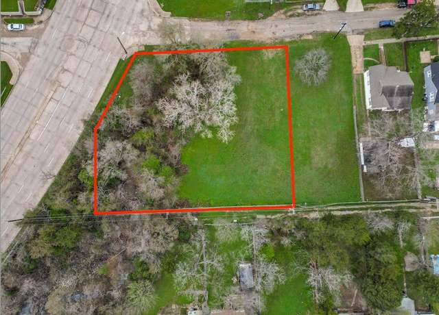 Property at 1443 E Louisiana Ave, Dallas, TX 75216