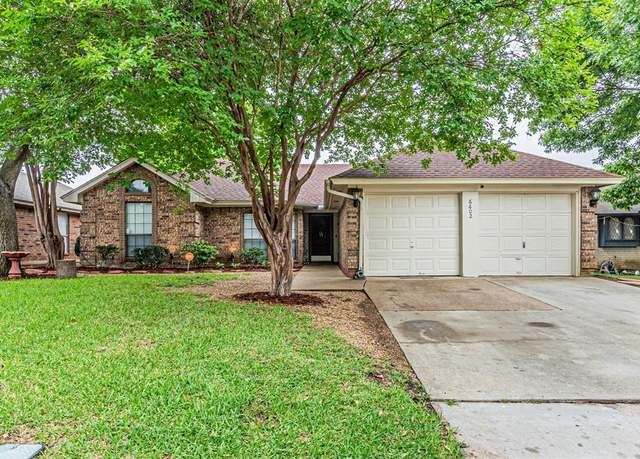 Property at 6602 Darcy Ln, Arlington, TX 76001, 3 beds, 2 baths