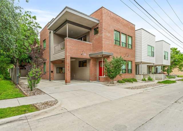 Property at 418 College Ave, Fort Worth, TX 76104, 6 beds, 5.5 baths
