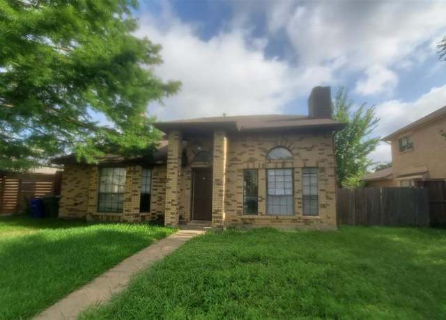 Property at 11805 Eloise Dr, Balch Springs, TX 75180, 3 beds, 2 baths