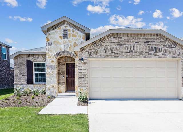Property at 2062 Pleasant Knoll Cir, Forney, TX 75126, 3 beds, 2 baths