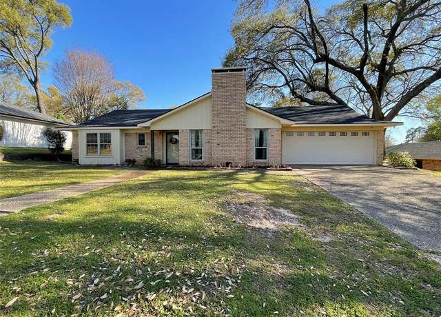 Property at 704 Spring Creek Dr, Tyler, TX 75703, 3 beds, 2 baths