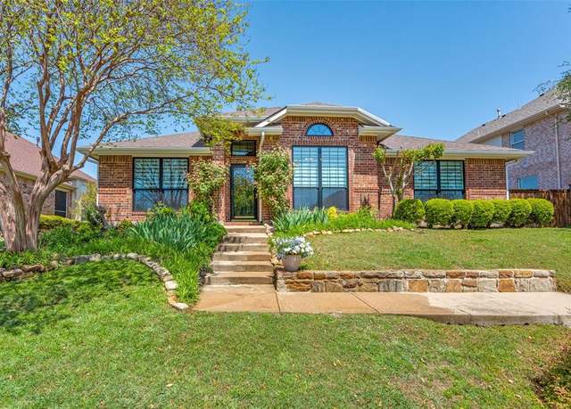 Property at 3317 Stone Glen Dr, Plano, TX 75074, 4 beds, 2 baths