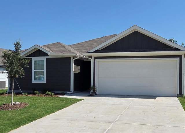 Property at 401 Honey Locust Dr, Josephine, TX 75173, 3 beds, 2 baths