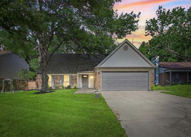Property at 4325 Winchester Ct, Grand Prairie, TX 75052, 3 beds, 2 baths