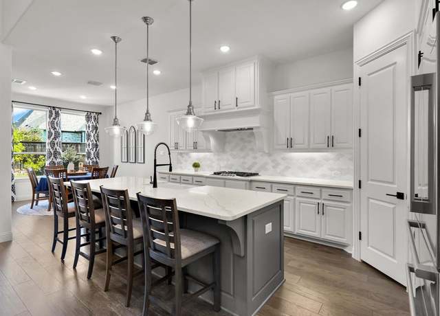 Property at 2604 Rosecroft Ct, Celina, TX 75009, 5 beds, 4.5 baths