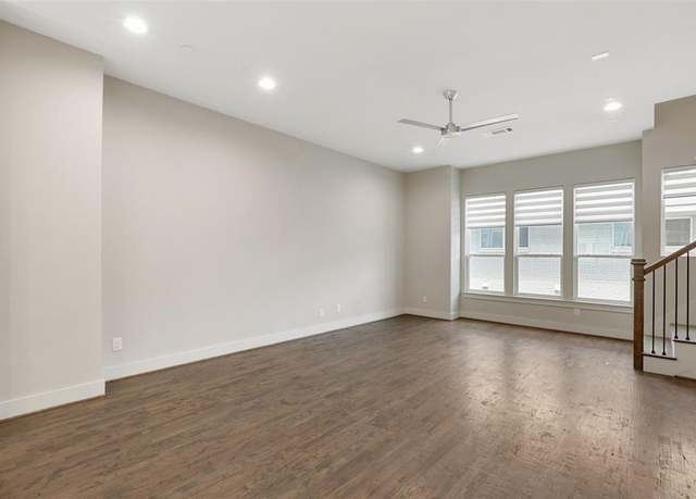Property at 4914 Live Oak St #7, Dallas, TX 75206, 2 beds, 2.5 baths