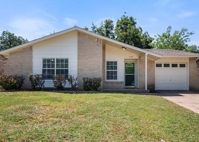 Property at 1110 Rosewood Ln, Arlington, TX 76010, 3 beds, 2.5 baths