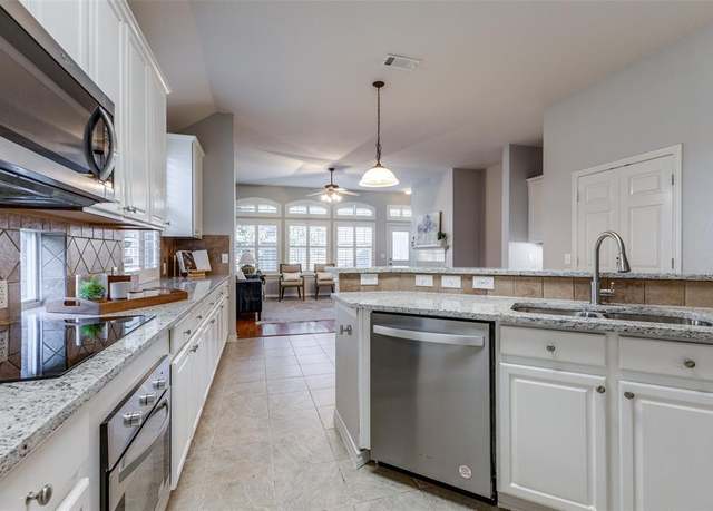 Property at 7734 Creekmere Dr, Frisco, TX 75035, 4 beds, 2 baths